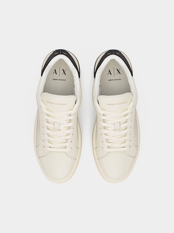 ARMANI EXCHANGE Низкие кроссовки 'LONDON ACTION' в Белый