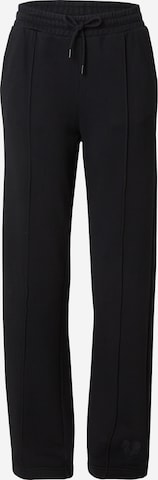 QS Regular Pants in Black: front