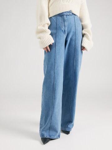 Wide leg Jeans 'Cocoon' di REMAIN in blu: frontale