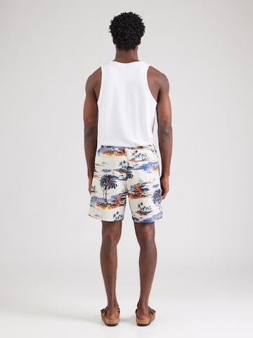 GAP Loosefit Σορτσάκι-μαγιό σε λευκό