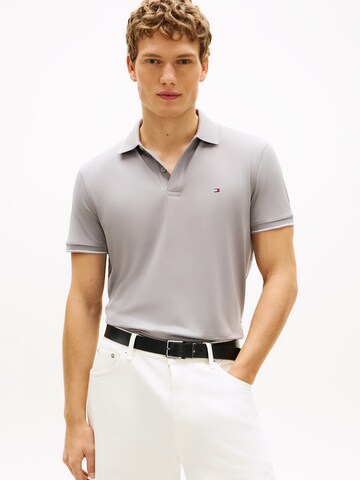 TOMMY HILFIGER Poloshirt in Grau: Vorderseite