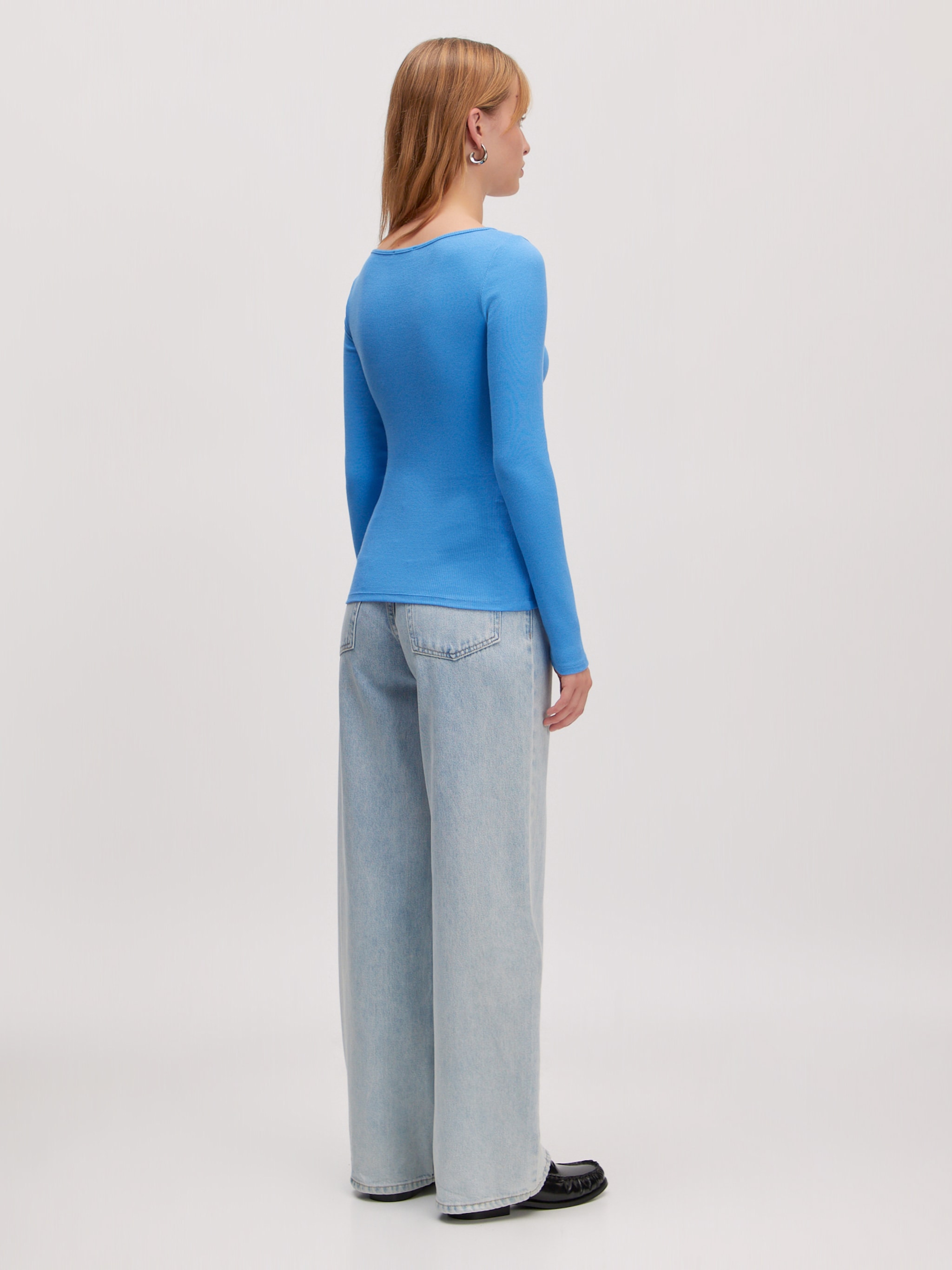 EDITED Producten Shirt 'Idalina' Blauw