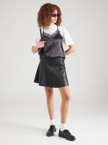 PIECES Top 'PCJAHARA' in Black
