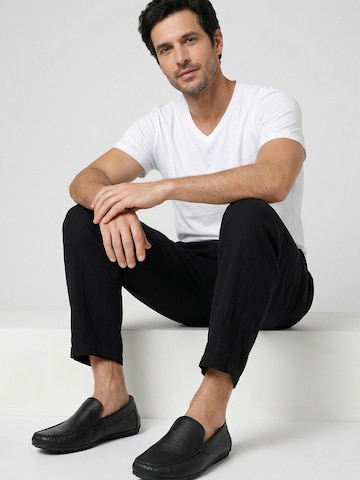 VENEZIA Slipper in Schwarz: Vorderseite