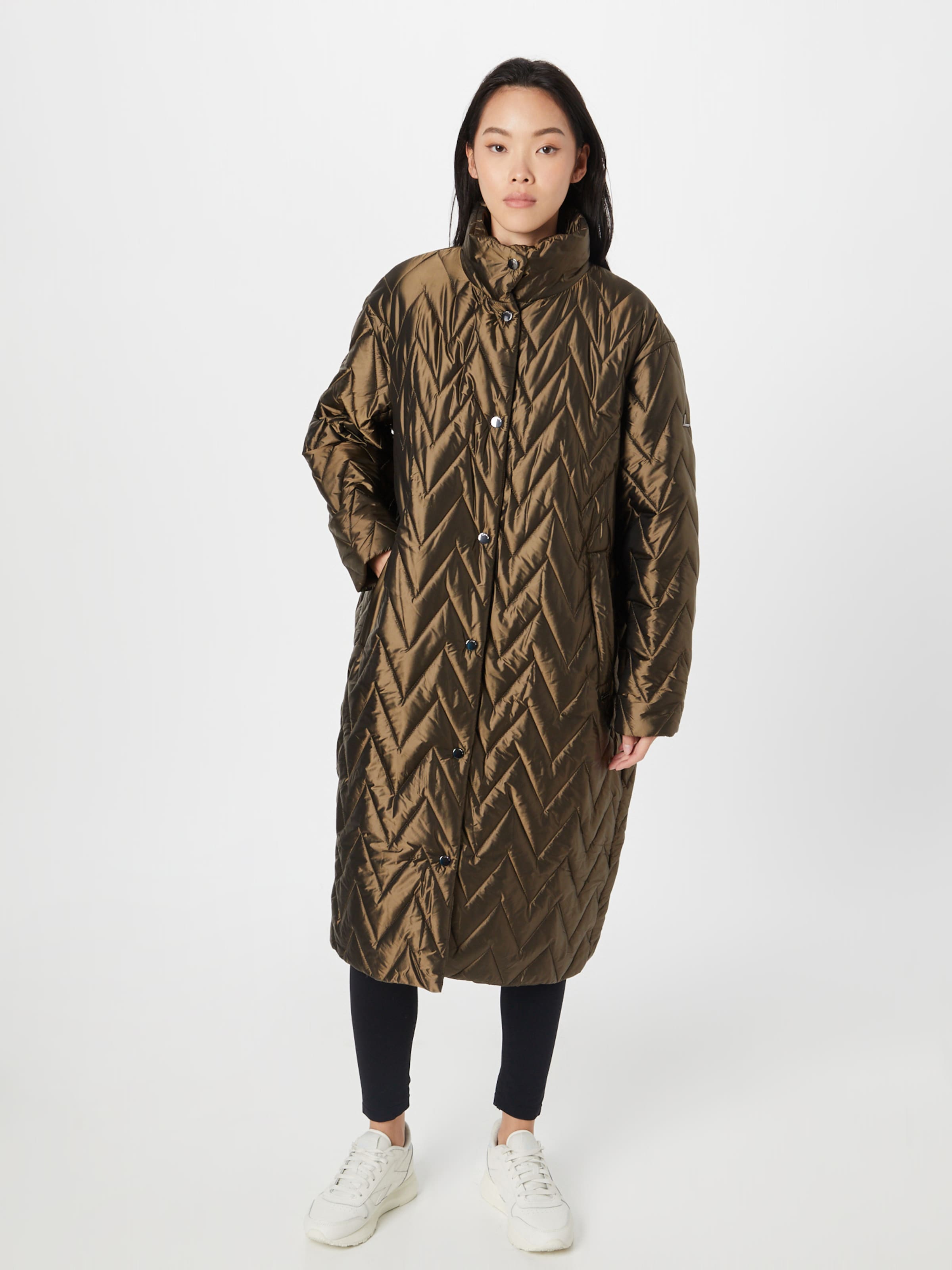 Luhta coat hotsell