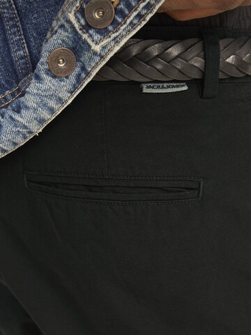 Regular Pantalon chino JACK & JONES en noir