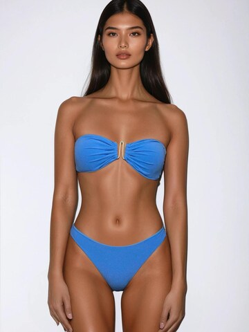 Flavia Valentini Bandeau Bikini 'Selene Bandeau Bikini – Azzurro' i blå: forside