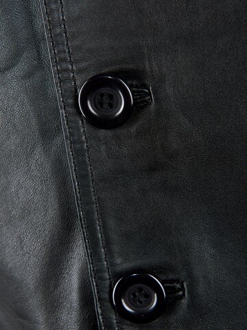 JCC Vest 'Pramo 2' in Black