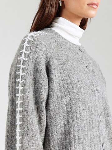 YAS Knit Cardigan 'YASOLLY' in Grey