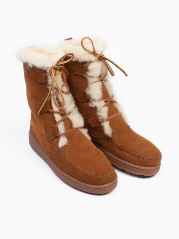 Bottines 'Juniper' Minnetonka en marron