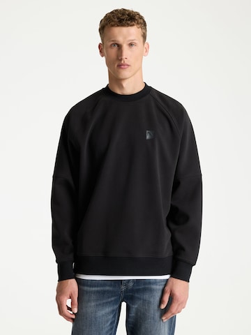 CHASIN' Sweatshirt in Black: front