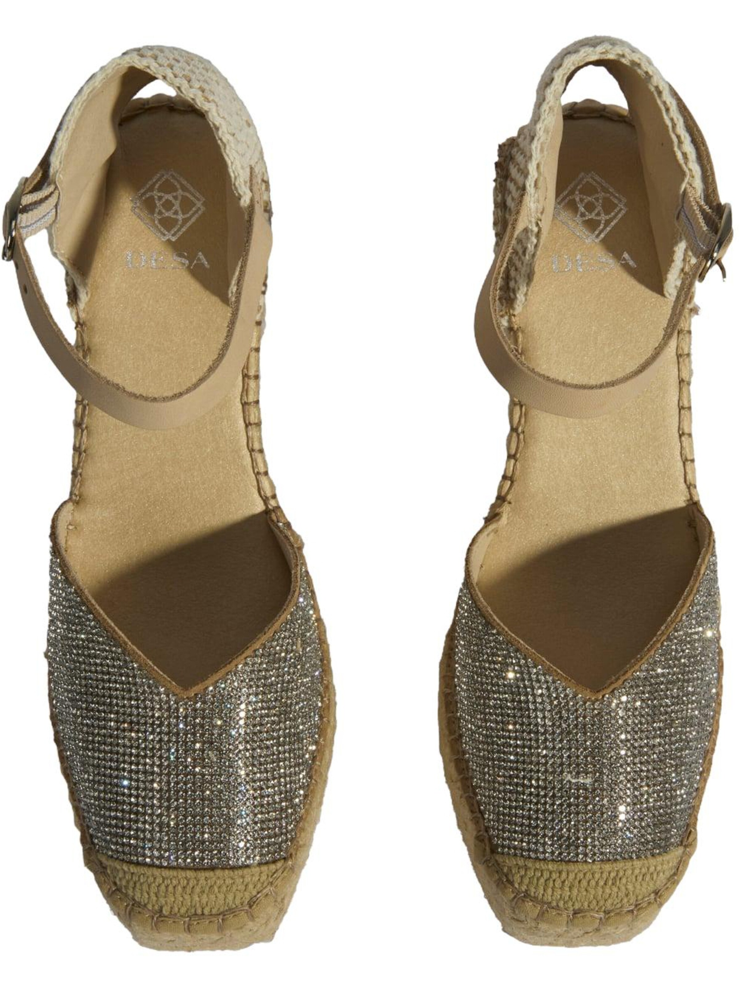 Desa Sandal 'Keilsandalen' in Beige