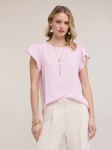 Chemisier MOTIVI en rose : devant