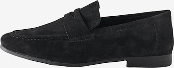 juoda Next Loaferai: priekis
