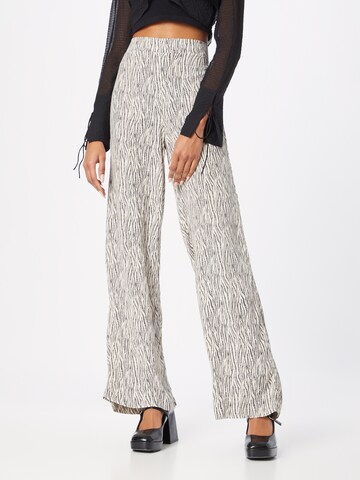 Wide Leg Pantalon 'Talia' ZABAIONE en beige : devant