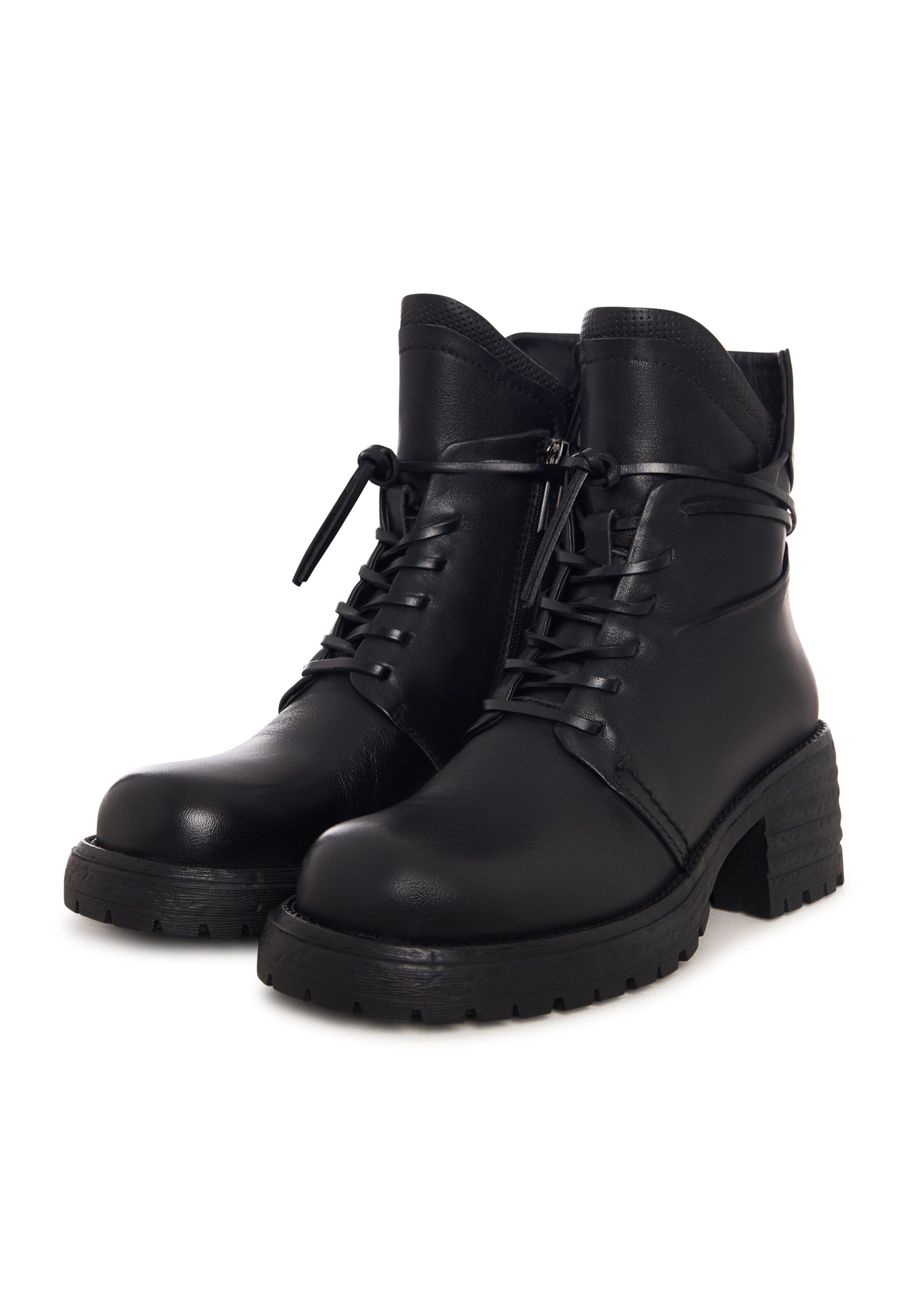 Bottines à lacets CESARE GASPARI en noir