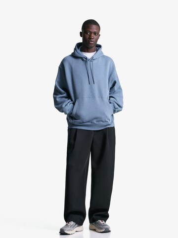 Bershka Sweatshirt in Blue