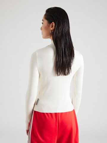 HUGO Sweater in White