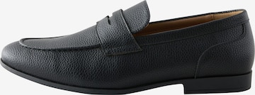 juoda Next Loaferai: priekis