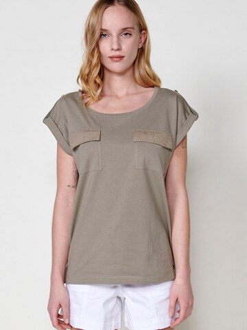 T-shirt KOROSHI en vert : devant