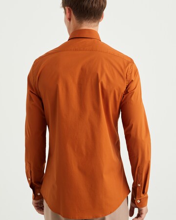 Coupe slim Chemise WE Fashion en orange