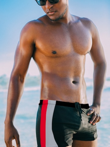 Luvanni Swim Trunks 'Badehose TS9-10' in Red