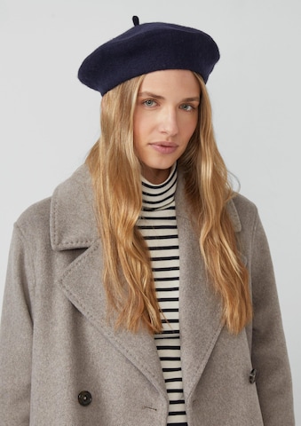s.Oliver Beanie in Blue: front