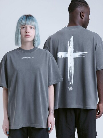 Remember you will die Shirt 'Kreuz' in Grey