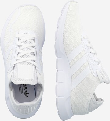 ADIDAS ORIGINALS Sneaker 'Swift Run X' in Weiß
