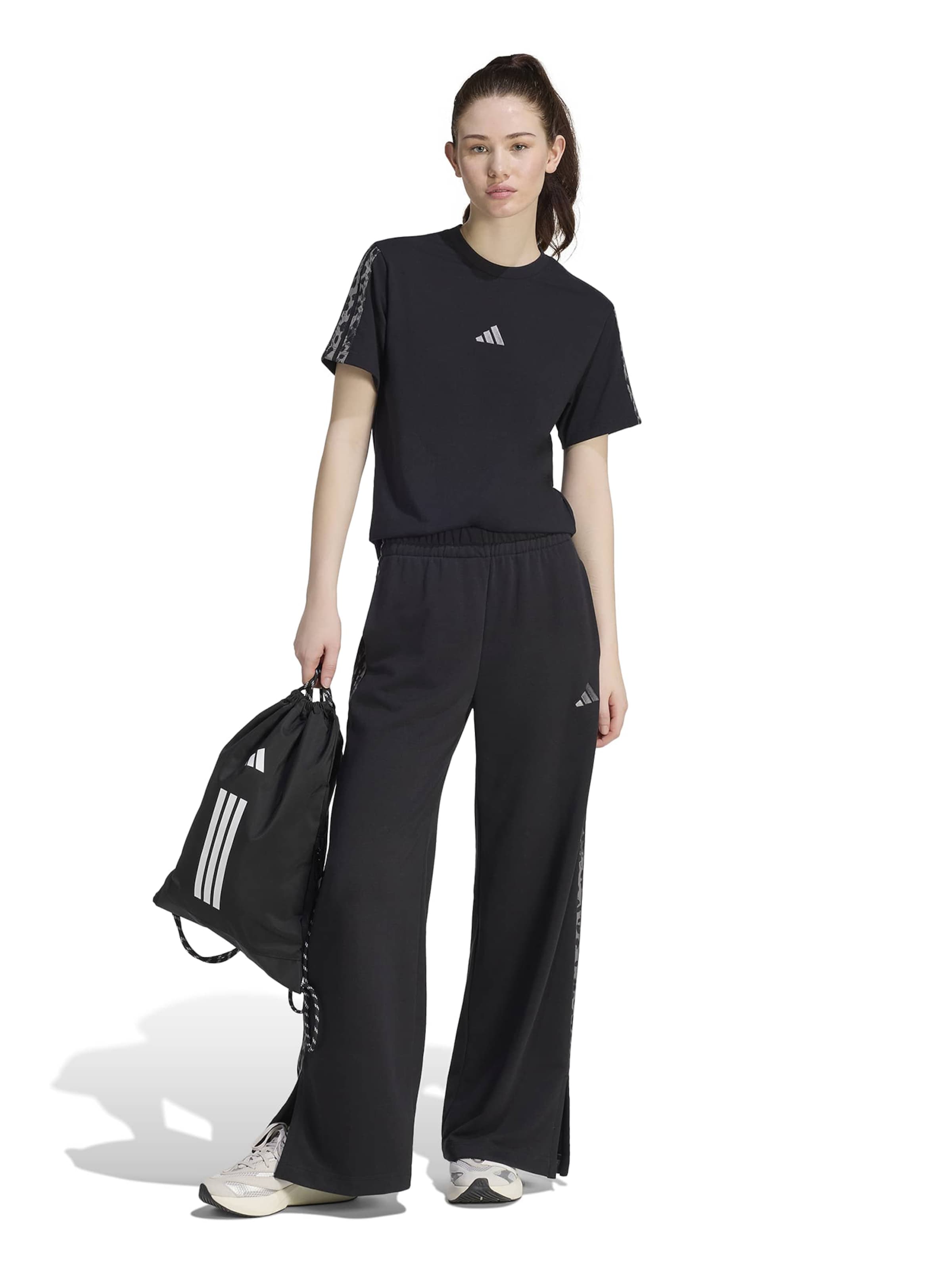 ADIDAS SPORTSWEAR Funkční tričko – černá
