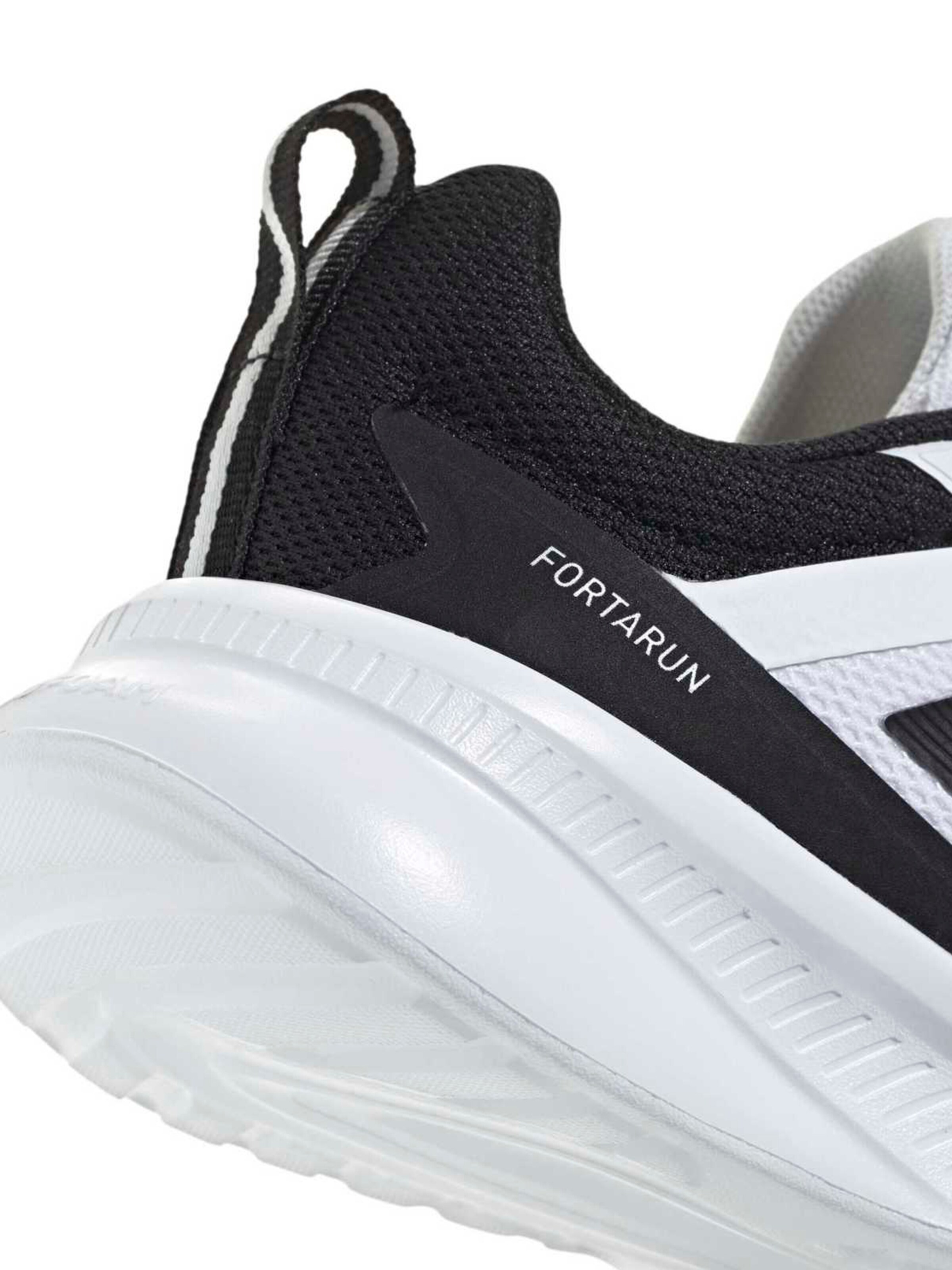 ADIDAS SPORTSWEAR Σνίκερ 'FortaRun 4.0' σε λευκό