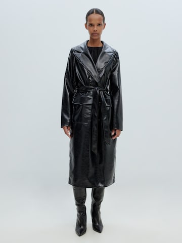 EDITED Between-Seasons Coat 'Amia' in Black