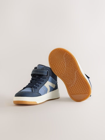 Sneaker de la Next pe albastru