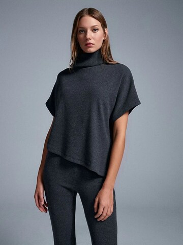 Dilvin Shirt in Grey: front