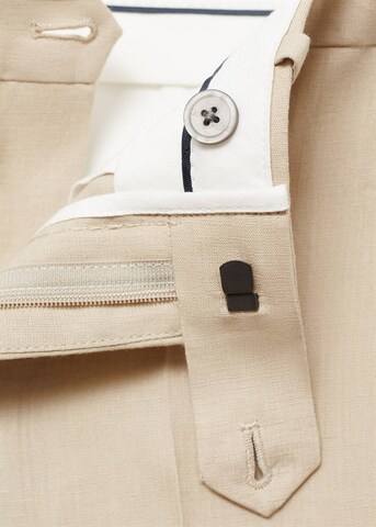 MANGO MAN Regular Pleated Pants 'Victor' in Brown