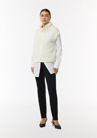 COMMA Regular Pants in Black