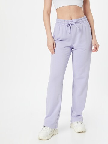 Regular Pantalon de sport SKECHERS en violet : devant