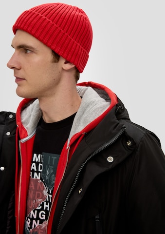 s.Oliver Beanie in Red: front