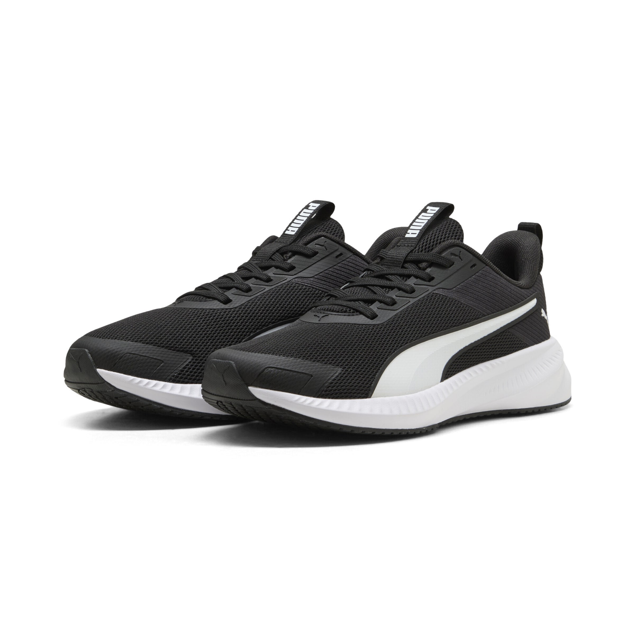 PUMA Sneaker in Schwarz