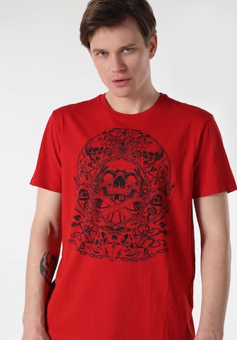 Colin's Shirt in Rood