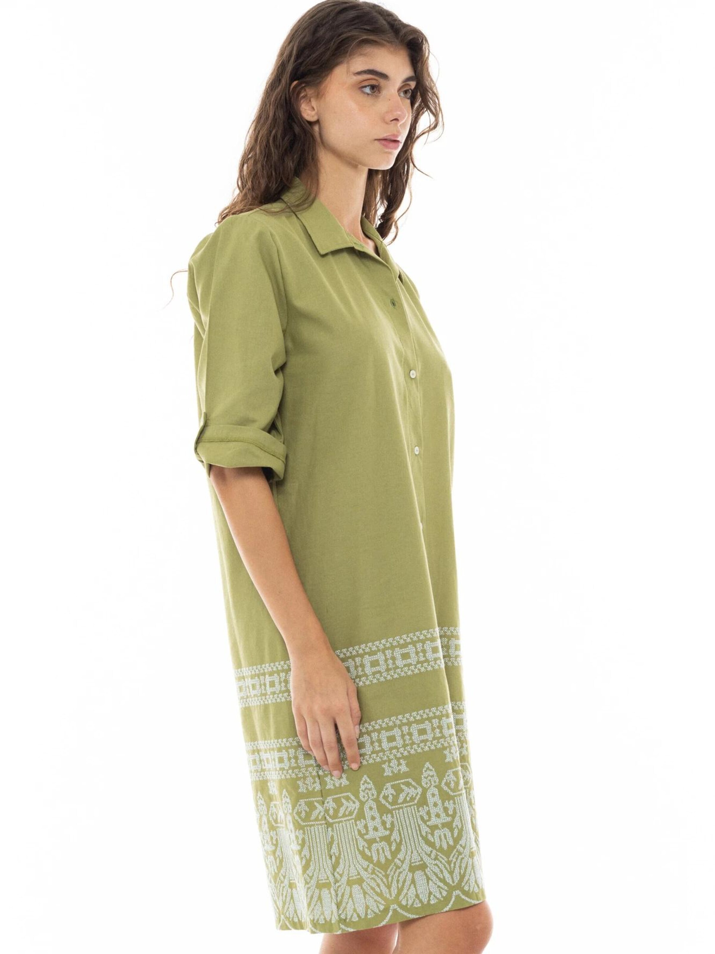 Pink Label Μπλουζοφόρεμα 'BEACHWEAR EMBROIDERY GREEN' σε πράσινο