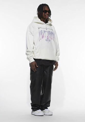 Lost Youth Sweatshirt i hvit