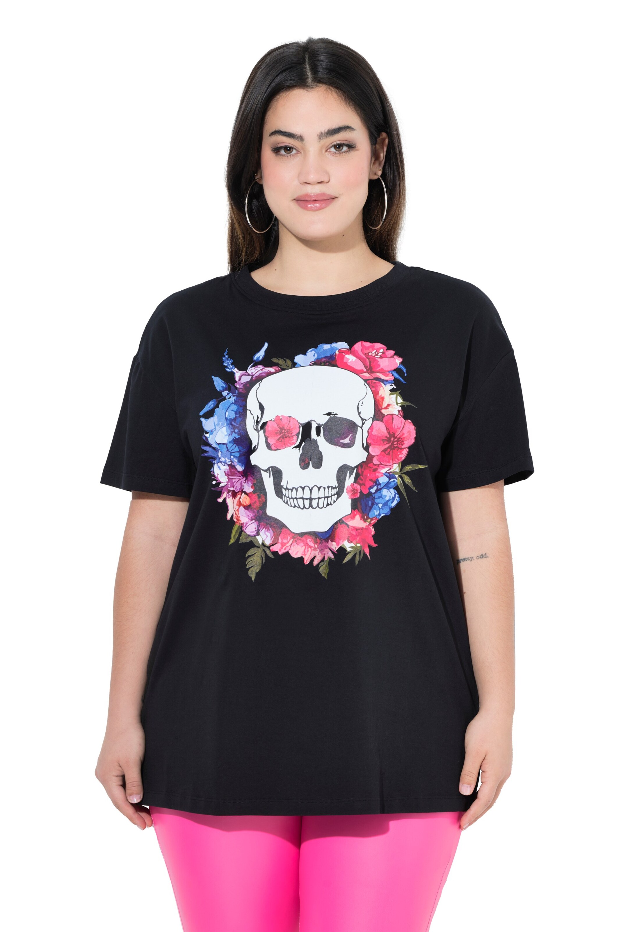 Angel of Style Shirt in Black: front