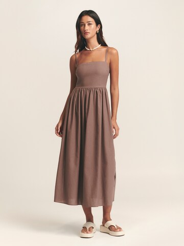 St MRLO Kleid 'Lanah' in Braun