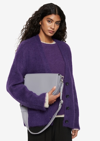 Marc O'Polo Shoulder Bag in Purple: front