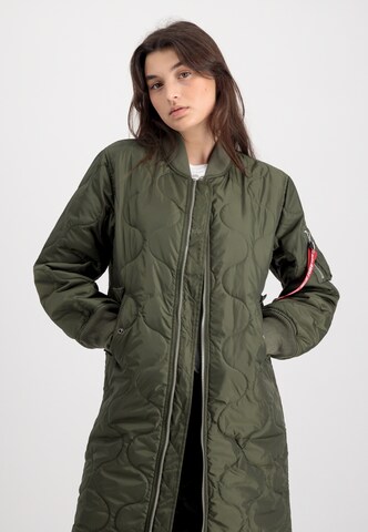 ALPHA INDUSTRIES Between-Seasons Coat in Green: front