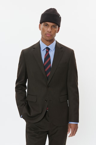 Matinique Slim Fit Jakke 'George' i brun: forside