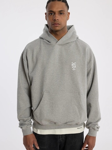 YSPT Studio Sweatshirt 'STONEWALL' in Grey: front