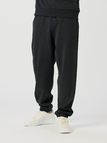 Loosefit Pantalon TWO SOON en noir : devant