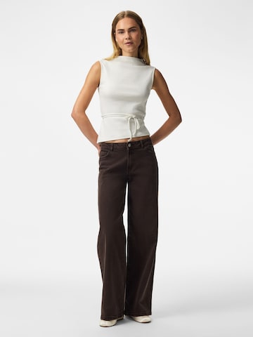 Haut 'PCOlive' PIECES en blanc